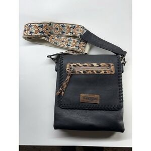 Wrangler Whipstitch Leopard Print Crossbody Black Western Bag Concealed Carry
